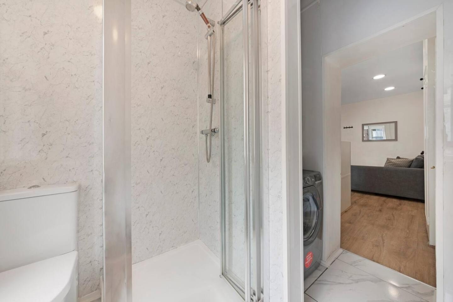 2 Bed Piccadilly Apartment 3 Londres Extérieur photo