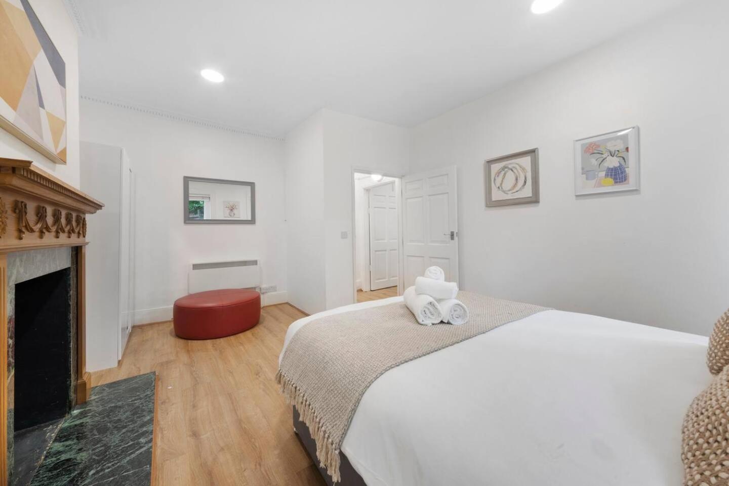 2 Bed Piccadilly Apartment 3 Londres Extérieur photo