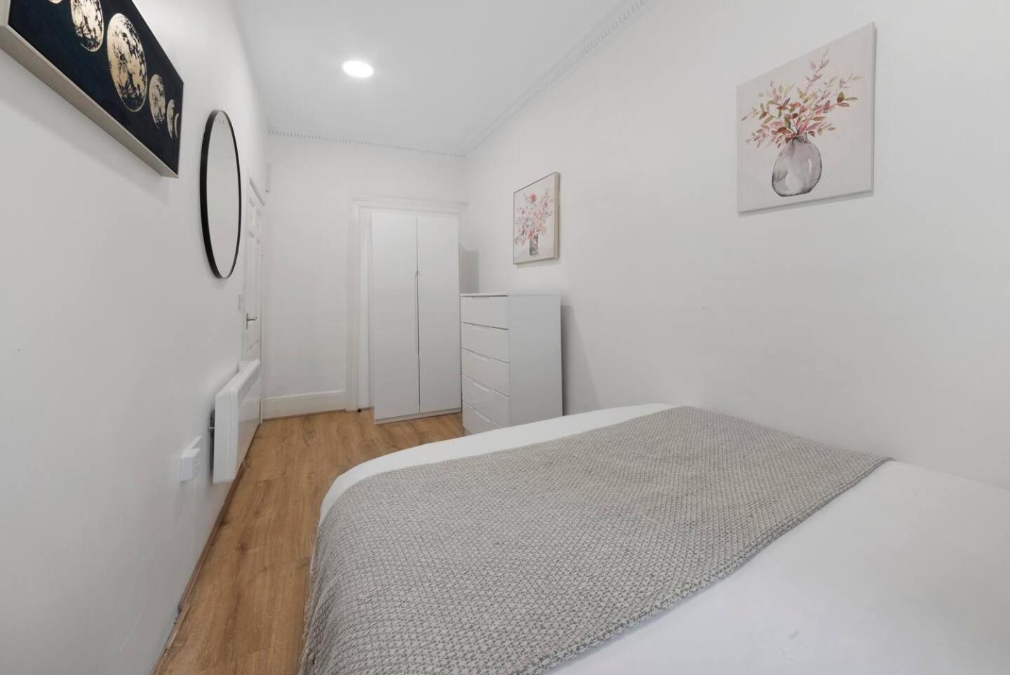 2 Bed Piccadilly Apartment 3 Londres Extérieur photo